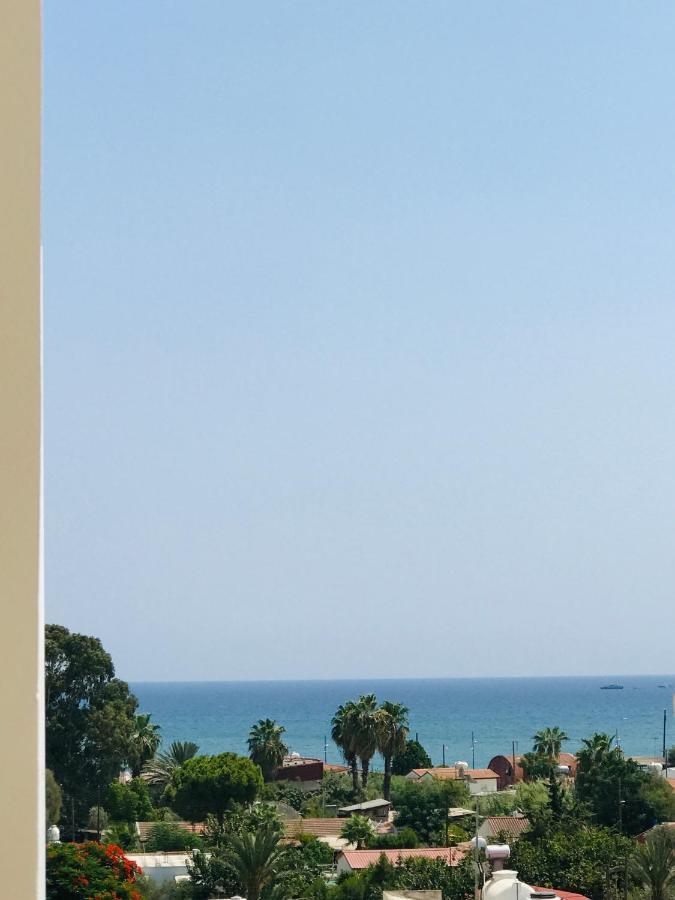 Pool Apartment Larnaca Luaran gambar